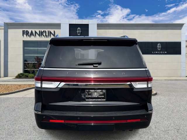 Certified 2024 Lincoln Navigator Black Label AWD/4WD image 6