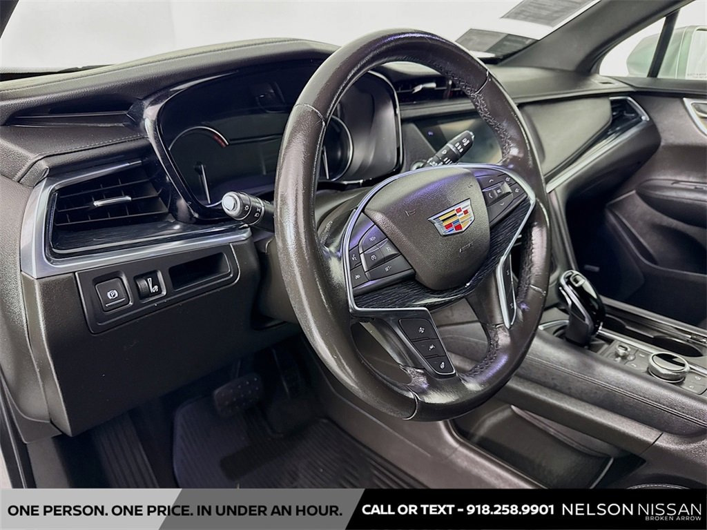 Used 2020 Cadillac XT5 Premium Luxury image 9