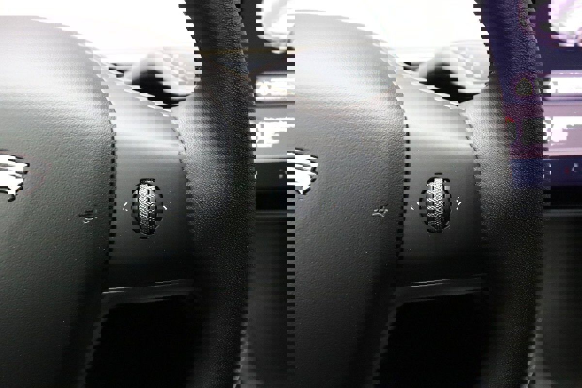 Used 2022 Tesla Model 3 Long Range image 42