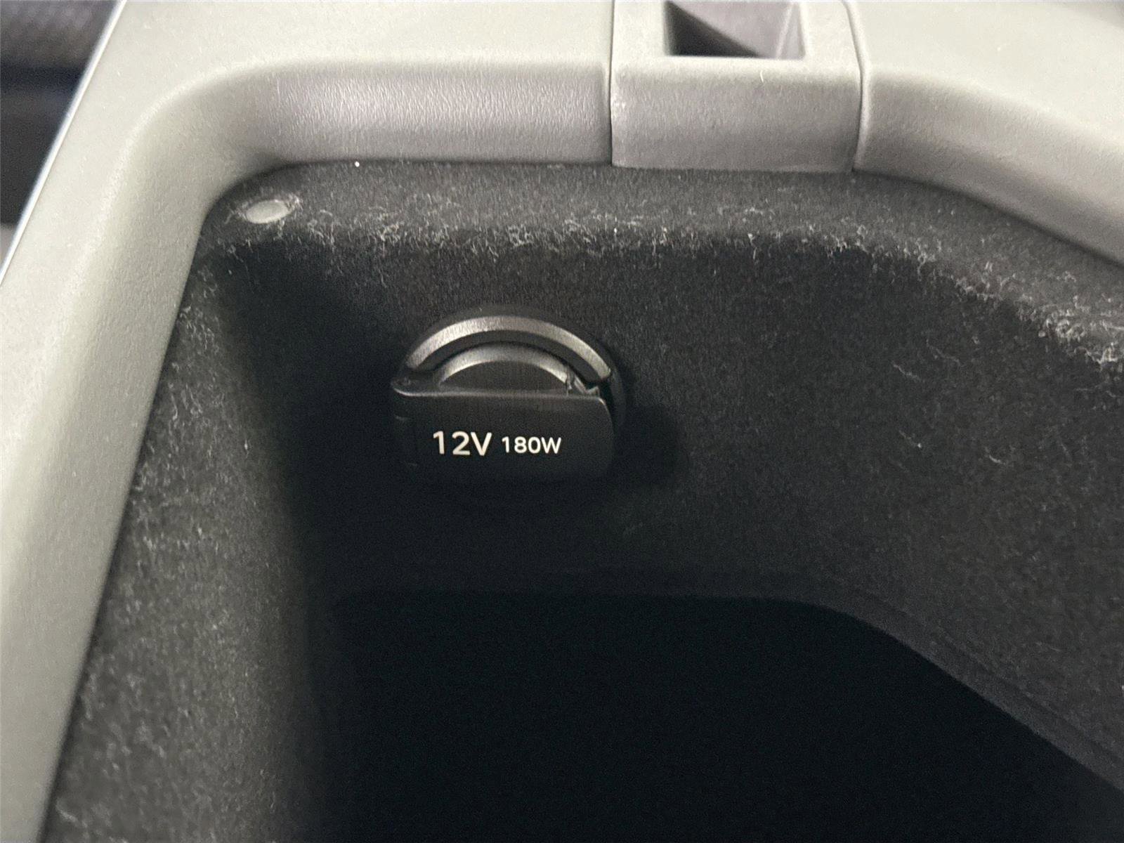 Used 2024 Genesis GV70 2.5T w/ Advanced Package image 38