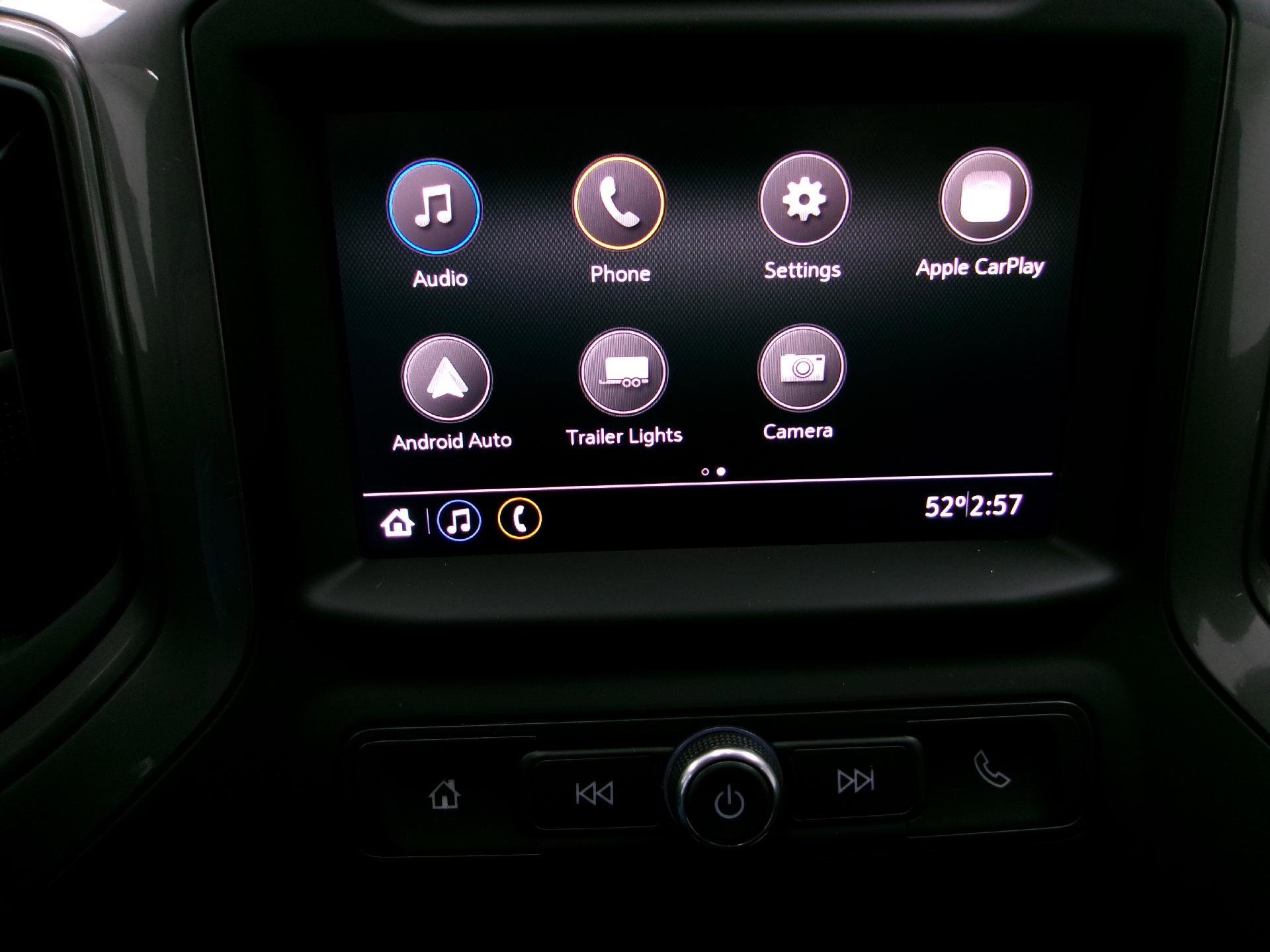 Used 2023 Chevrolet Silverado 2500 Custom w/ Custom Convenience Package image 4