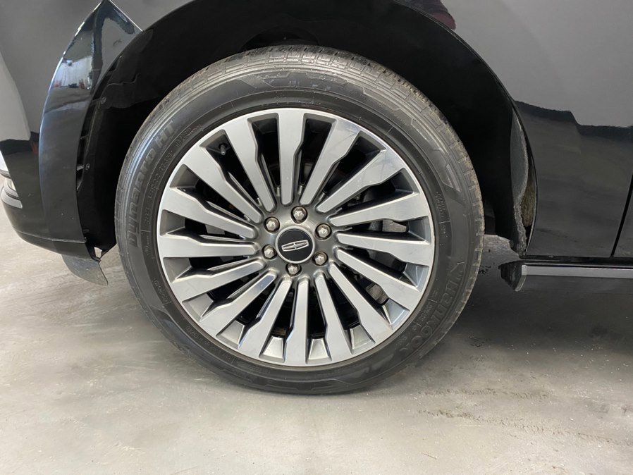 Used 2018 Lincoln Navigator Reserve AWD/4WD image 22