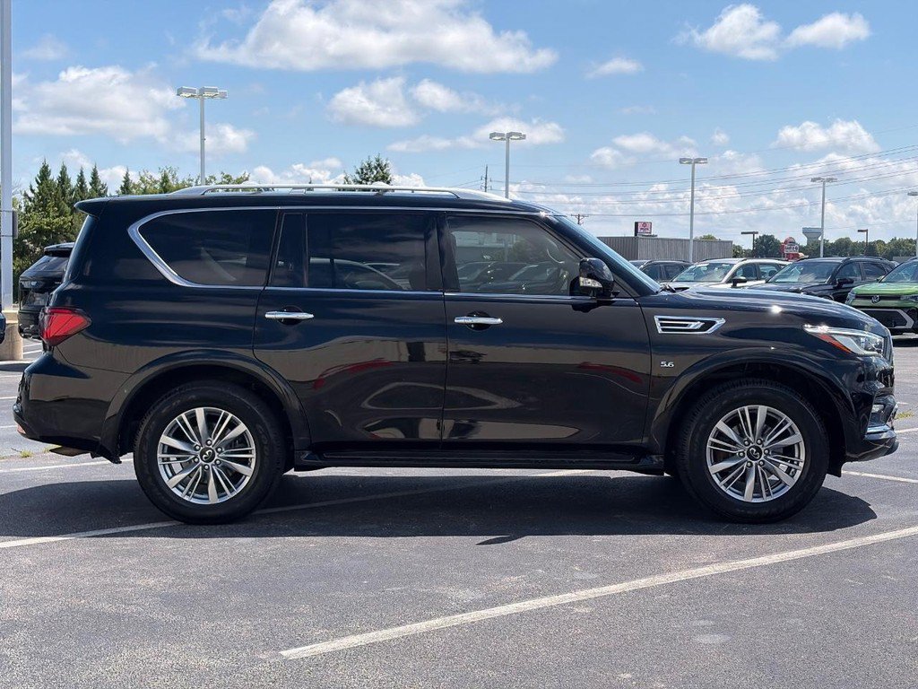Used 2019 INFINITI QX80 Luxe w/ Proassist Package AWD/4WD image 2