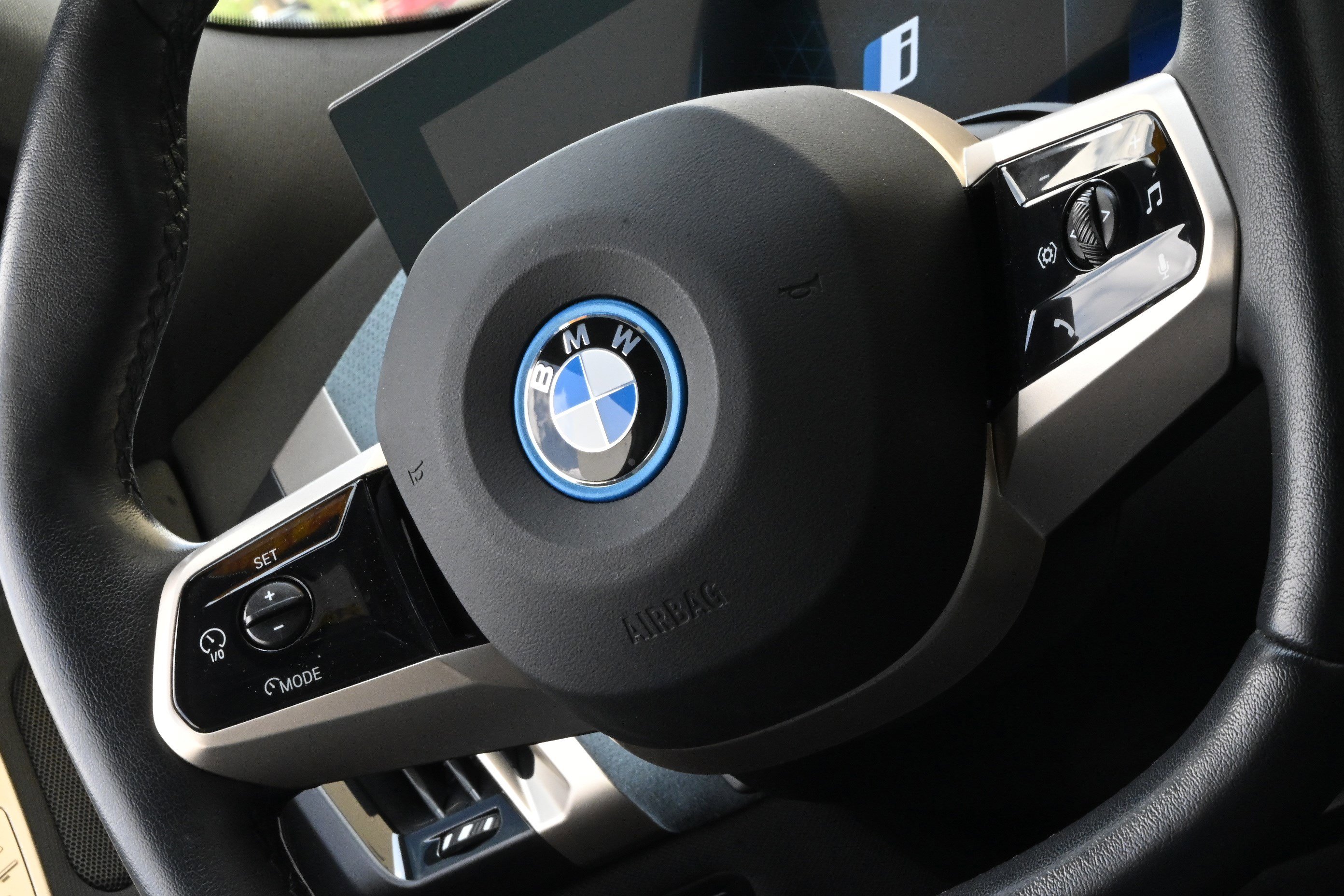 Certified 2024 BMW iX xDrive50 w/ Sport Package AWD/4WD image 24