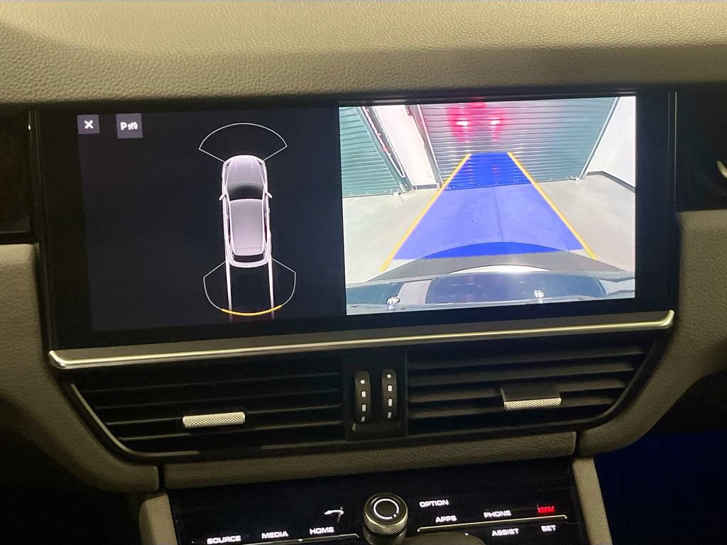 Certified 2019 Porsche Cayenne AWD/4WD image 13