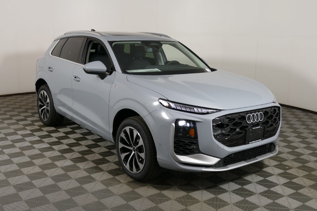 New 2026 Audi Q3 quattro 2.0T