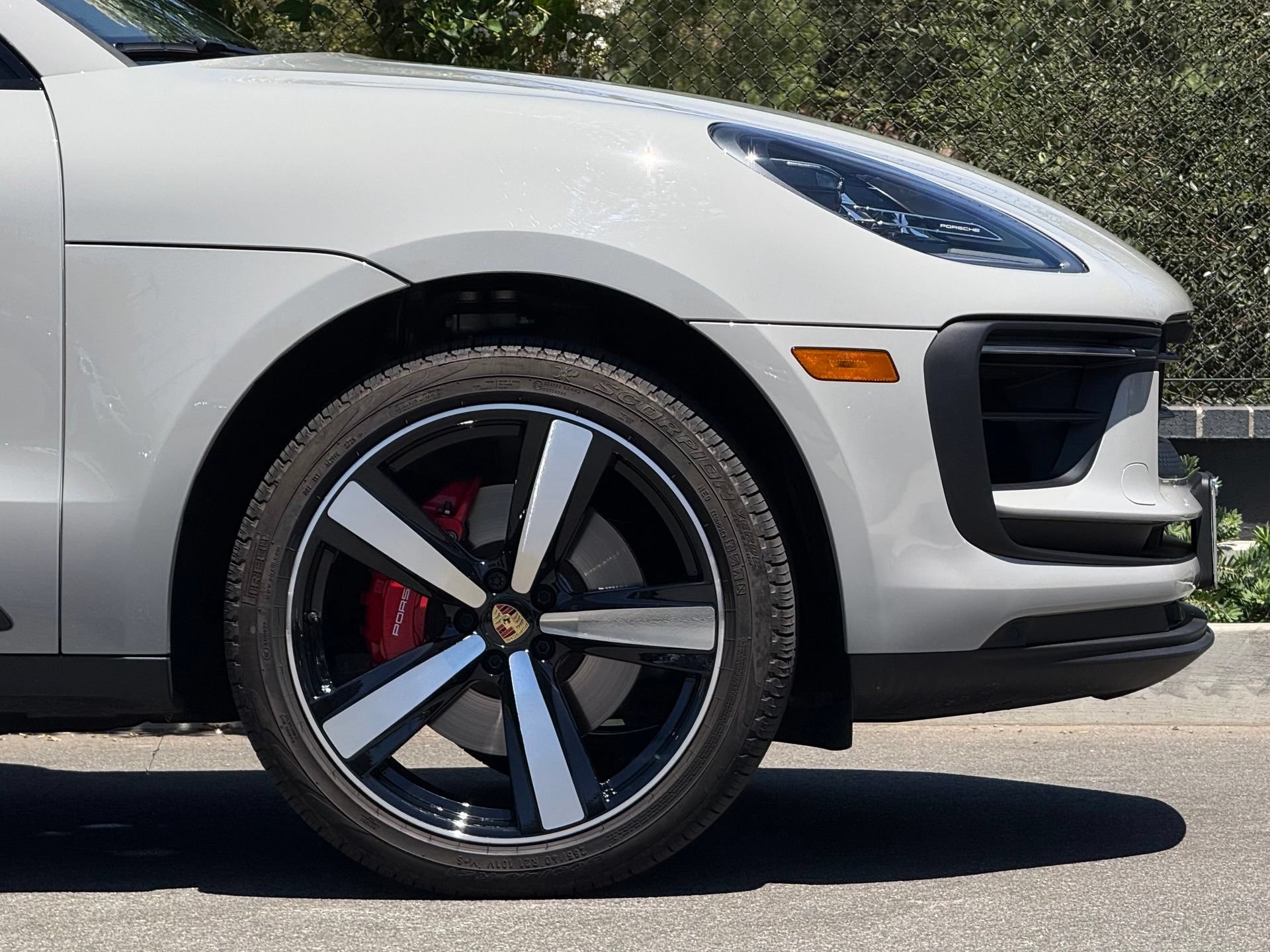 Used 2026 Porsche Macan S AWD/4WD image 12