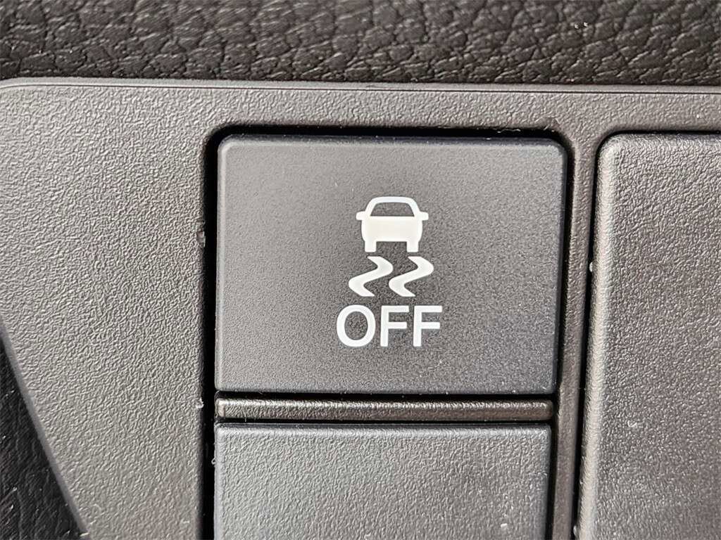 Used 2024 Honda HR-V Sport image 29