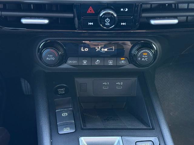 New 2026 Nissan Kicks SV image 24