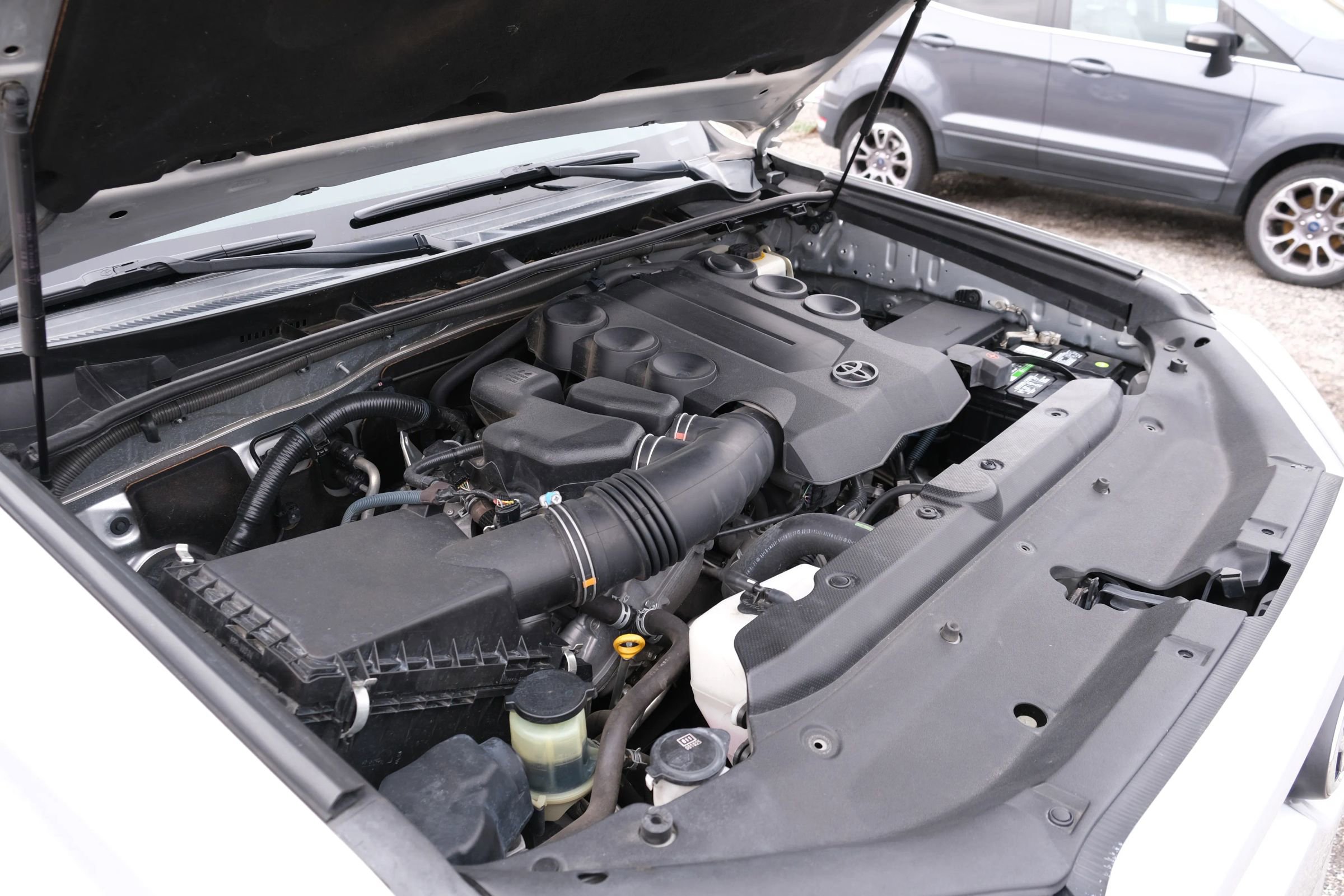 Used 2015 Toyota 4Runner SR5 RWD image 41