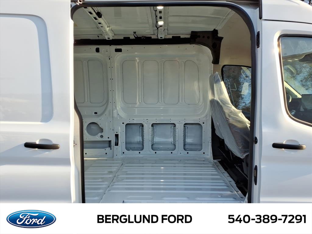 New 2026 Ford Transit 250 148 Medium Roof image 7
