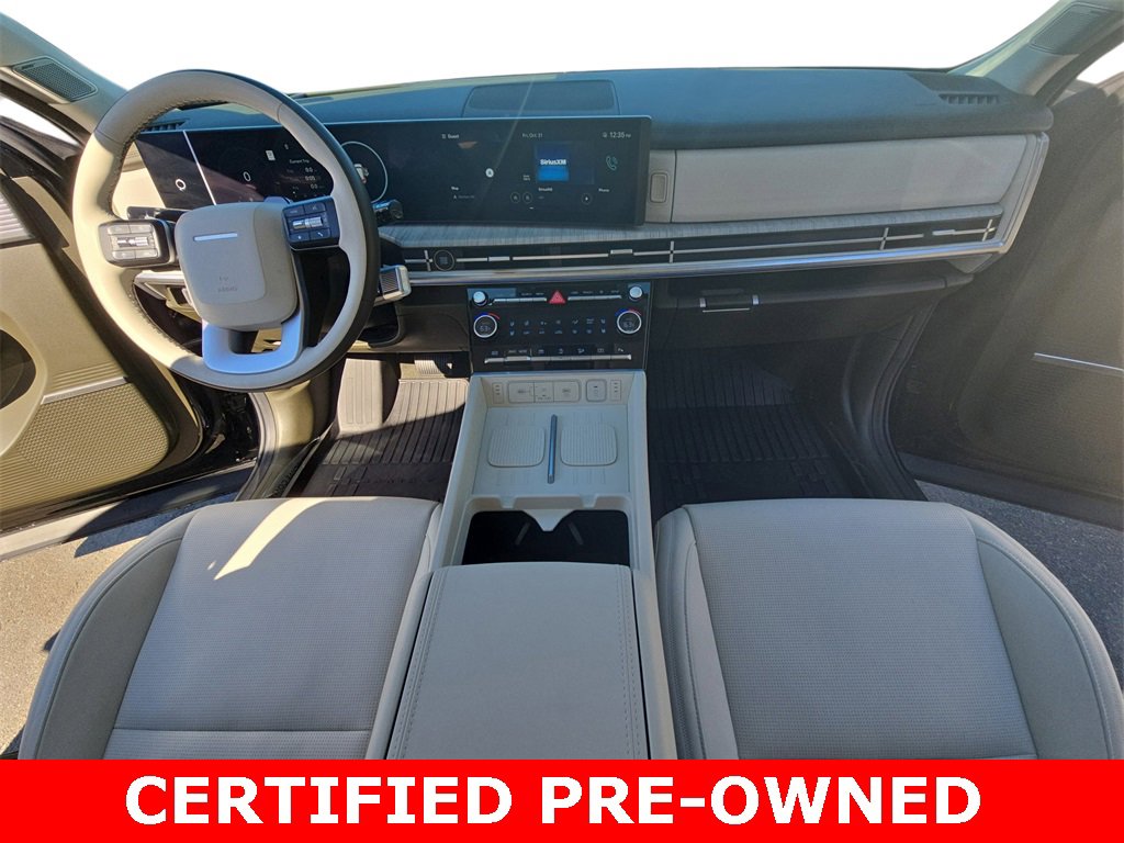 Used 2025 Hyundai Santa Fe Calligraphy image 9