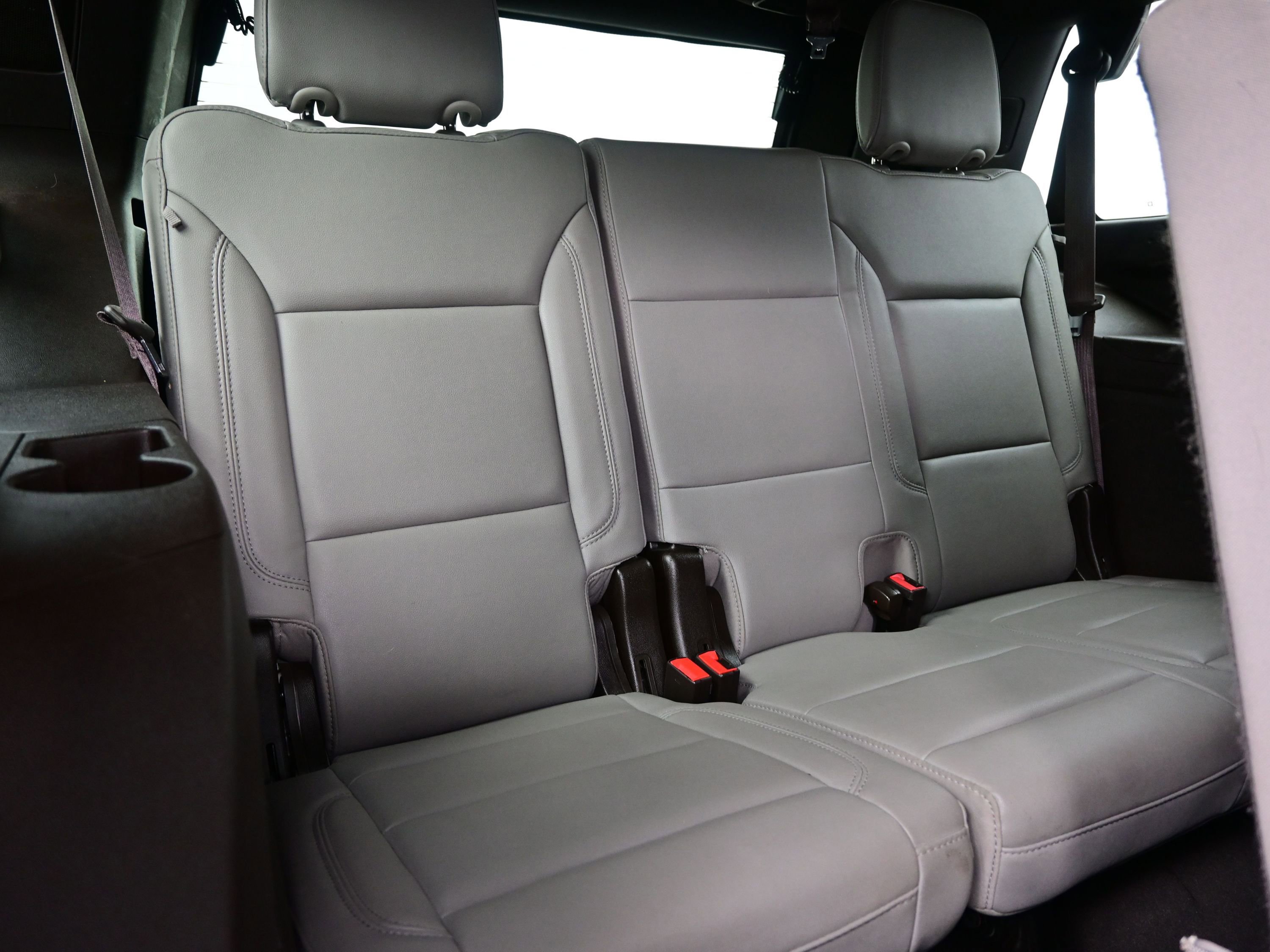 Used 2023 Chevrolet Tahoe LT AWD/4WD image 17