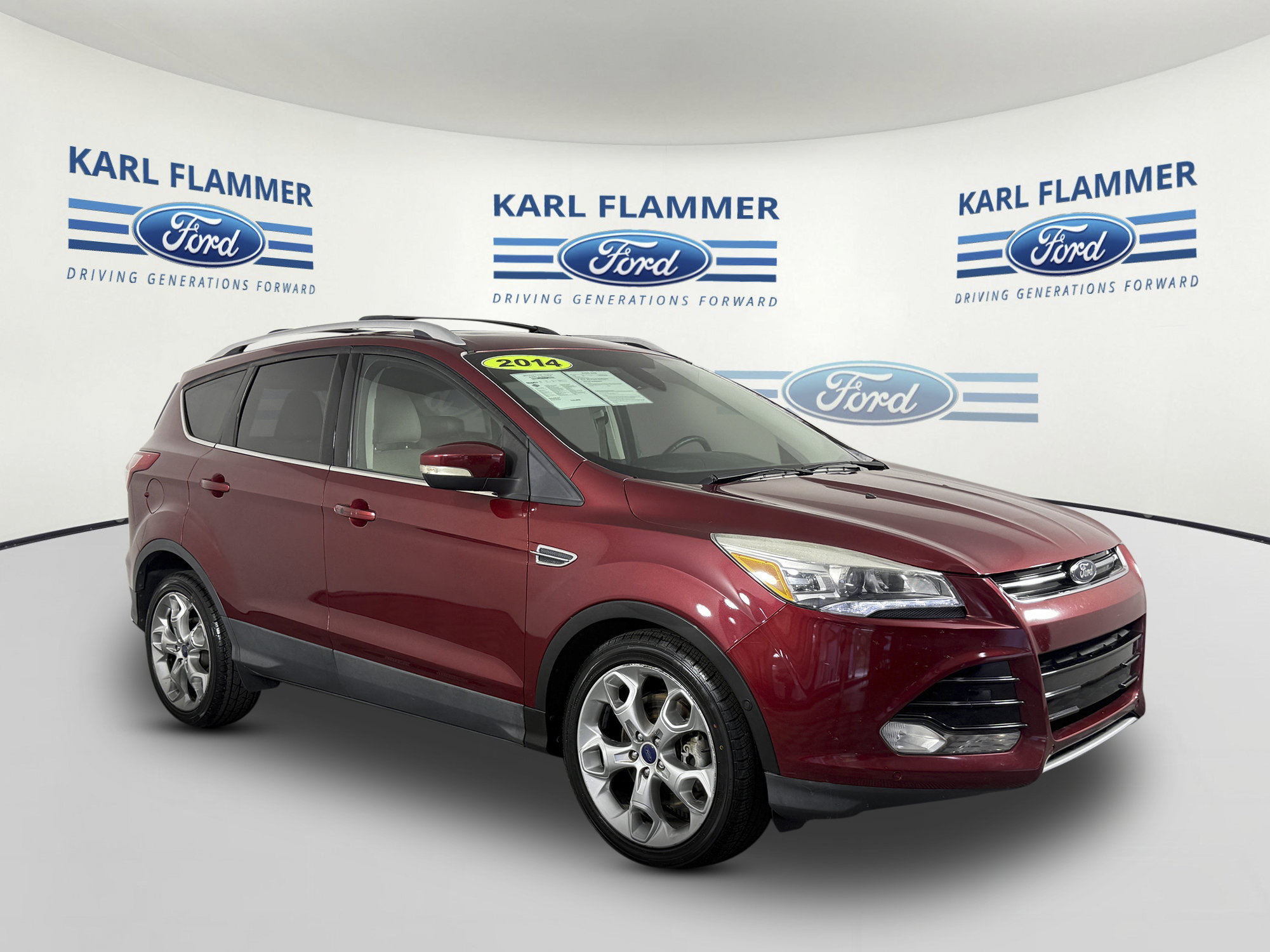 Used 2014 Ford Escape Titanium w/ Equipment Group 401A FWD image 1