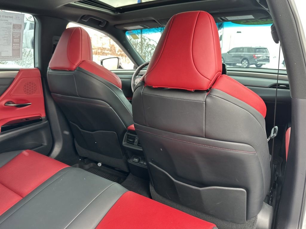 Used 2022 Lexus ES 300h F Sport w/ Accessory Package image 31