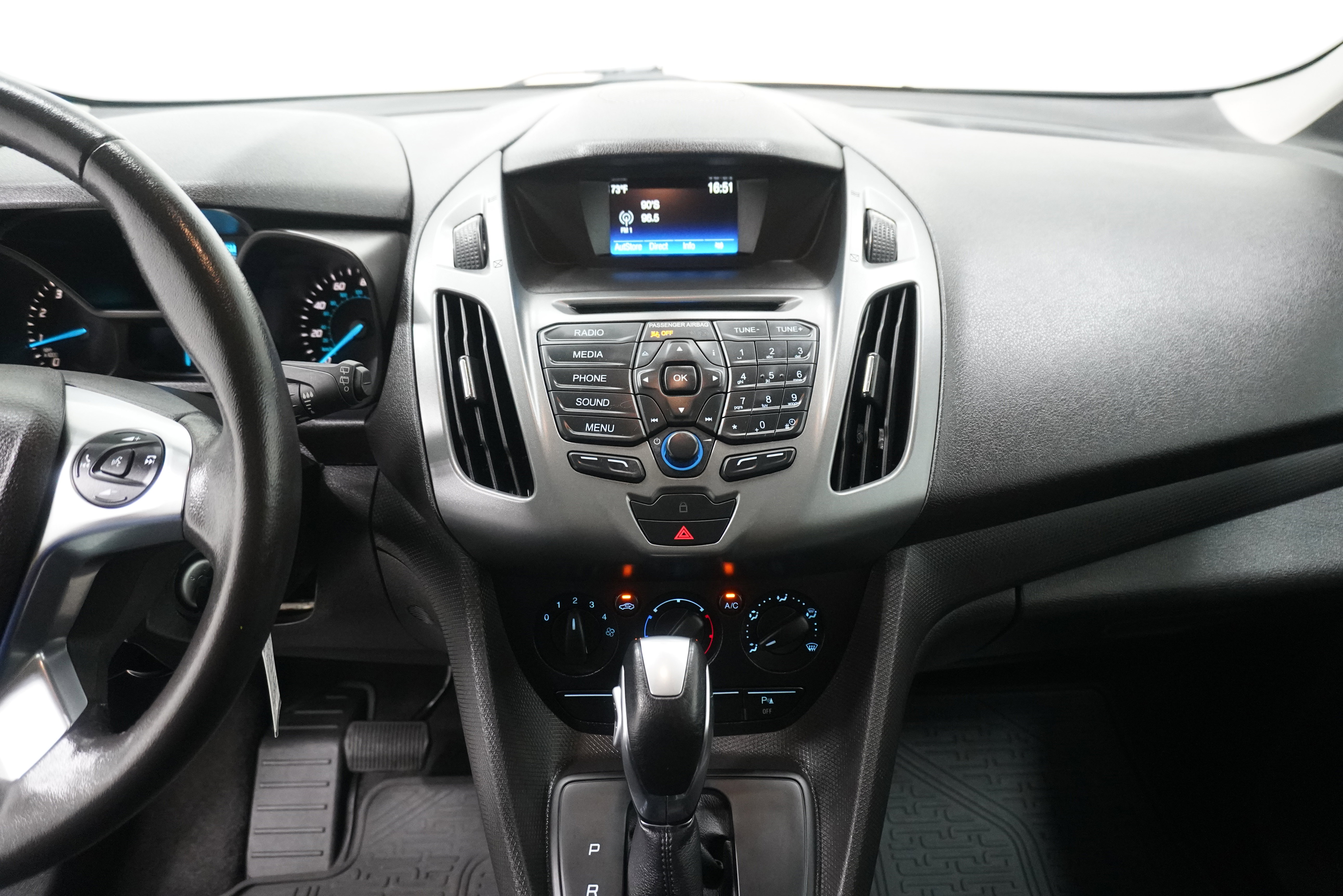 Used 2017 Ford Transit Connect XL image 18