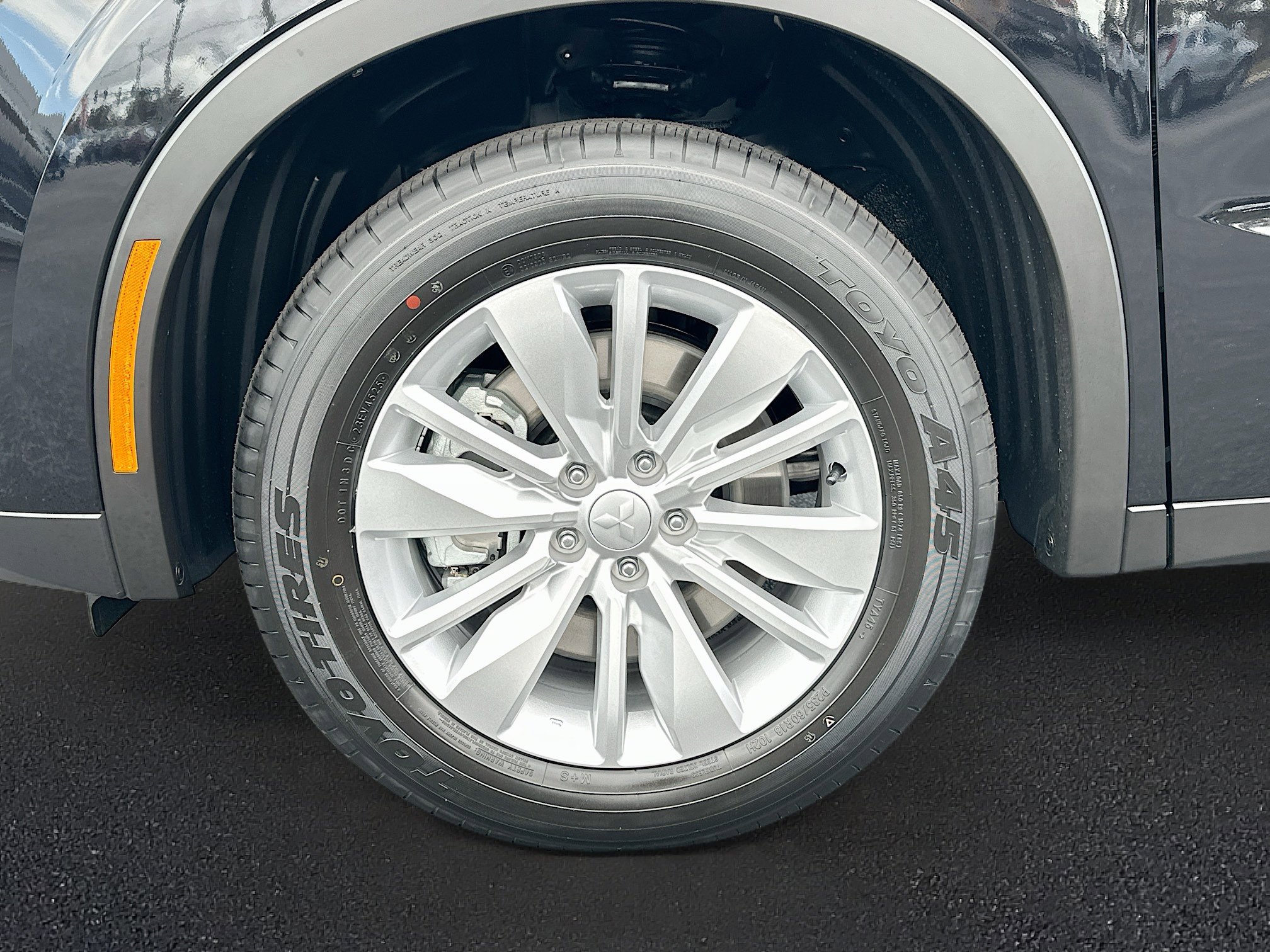 New 2026 Mitsubishi Outlander ES image 21