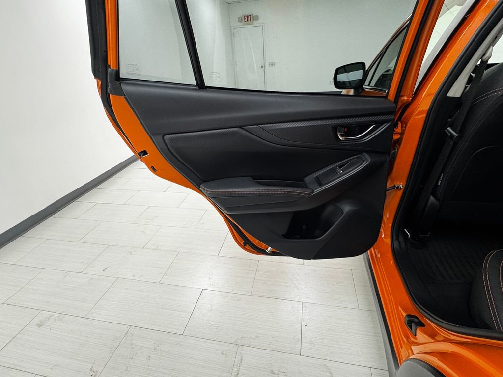 Used 2018 Subaru Crosstrek 2.0i Limited image 11