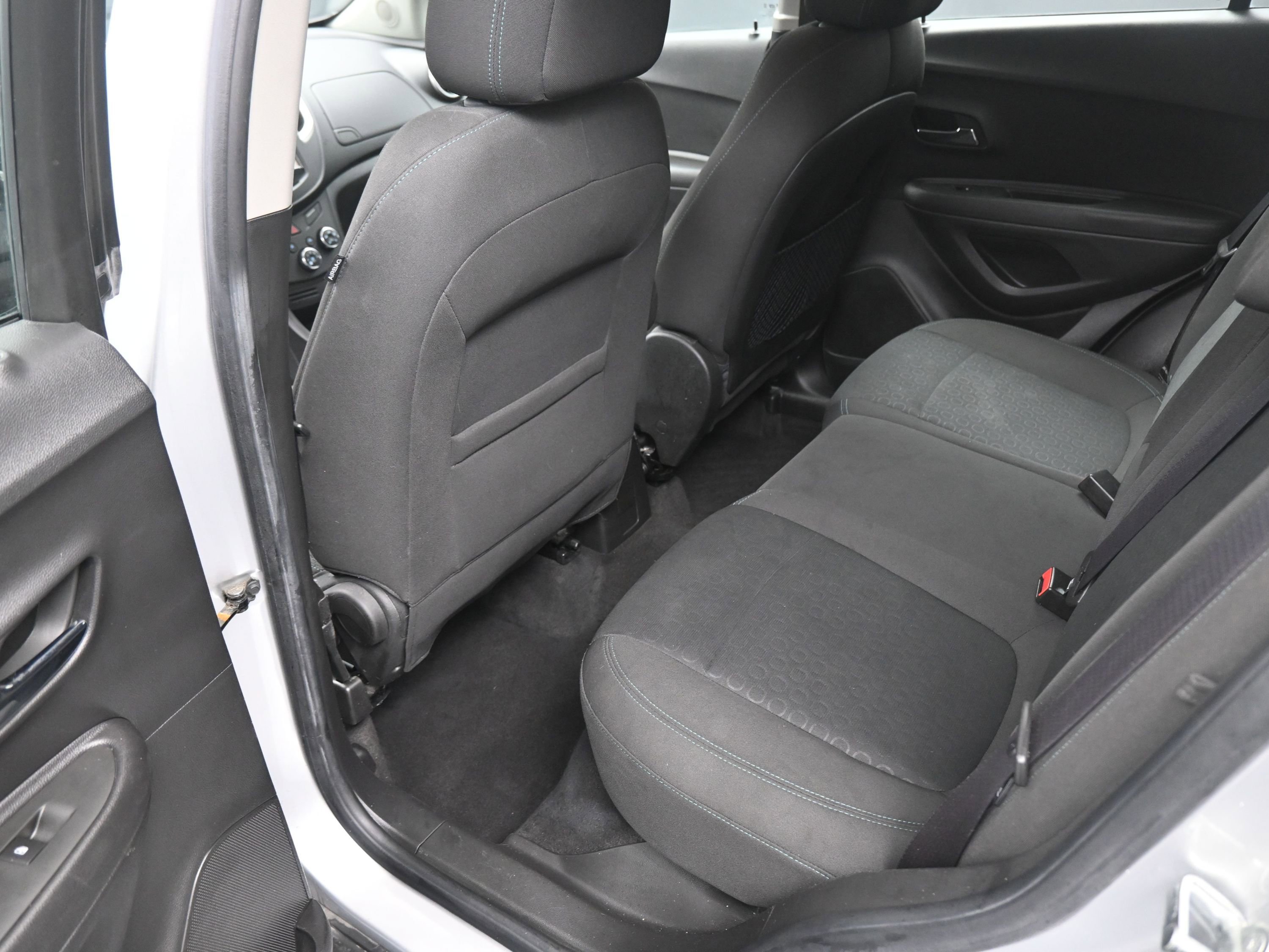 Used 2016 Chevrolet Trax LS image 17