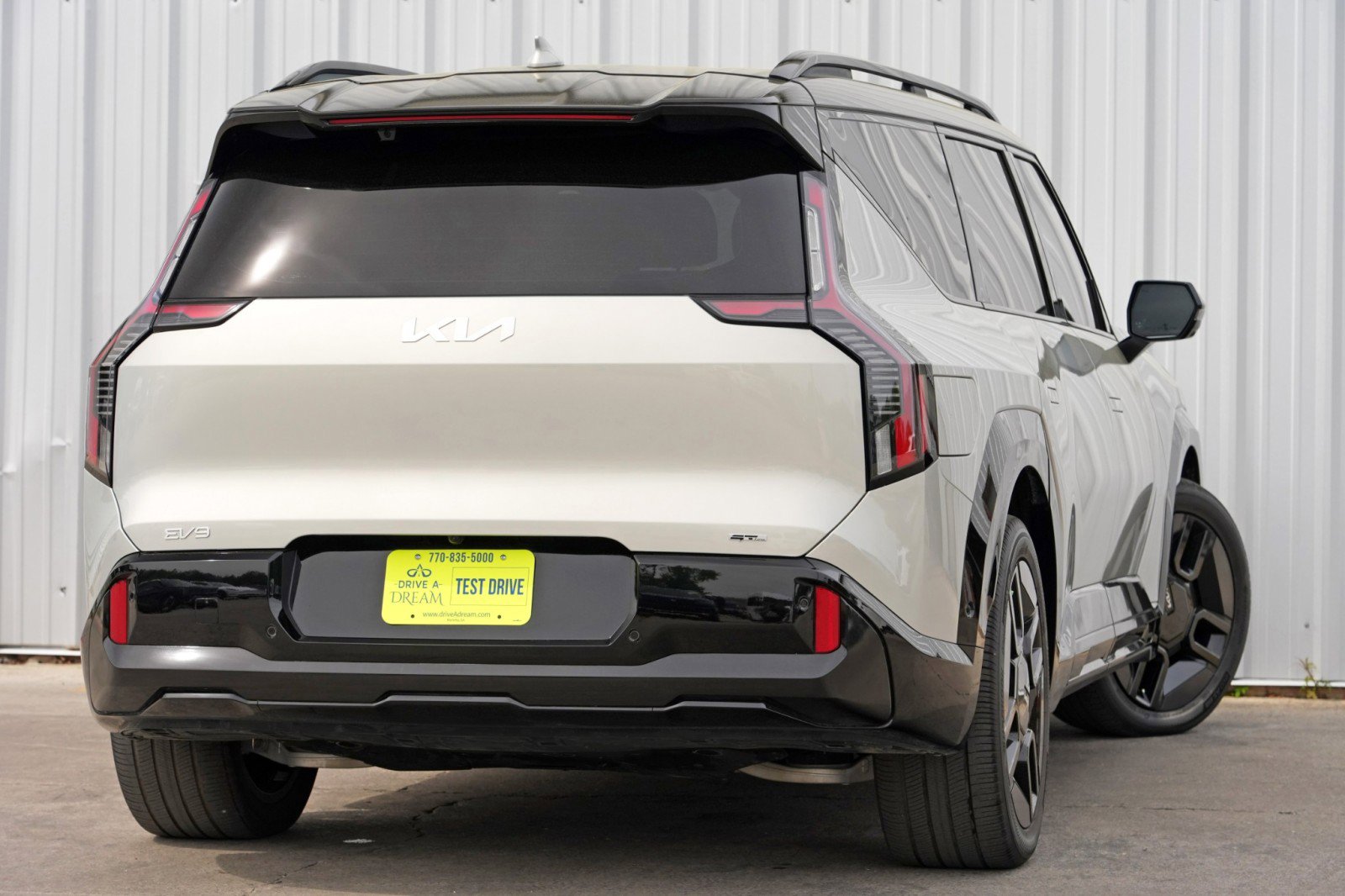 Used 2024 Kia EV9 GT-Line image 5