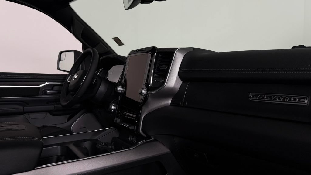 New 2027 RAM 1500 Laramie AWD/4WD image 28
