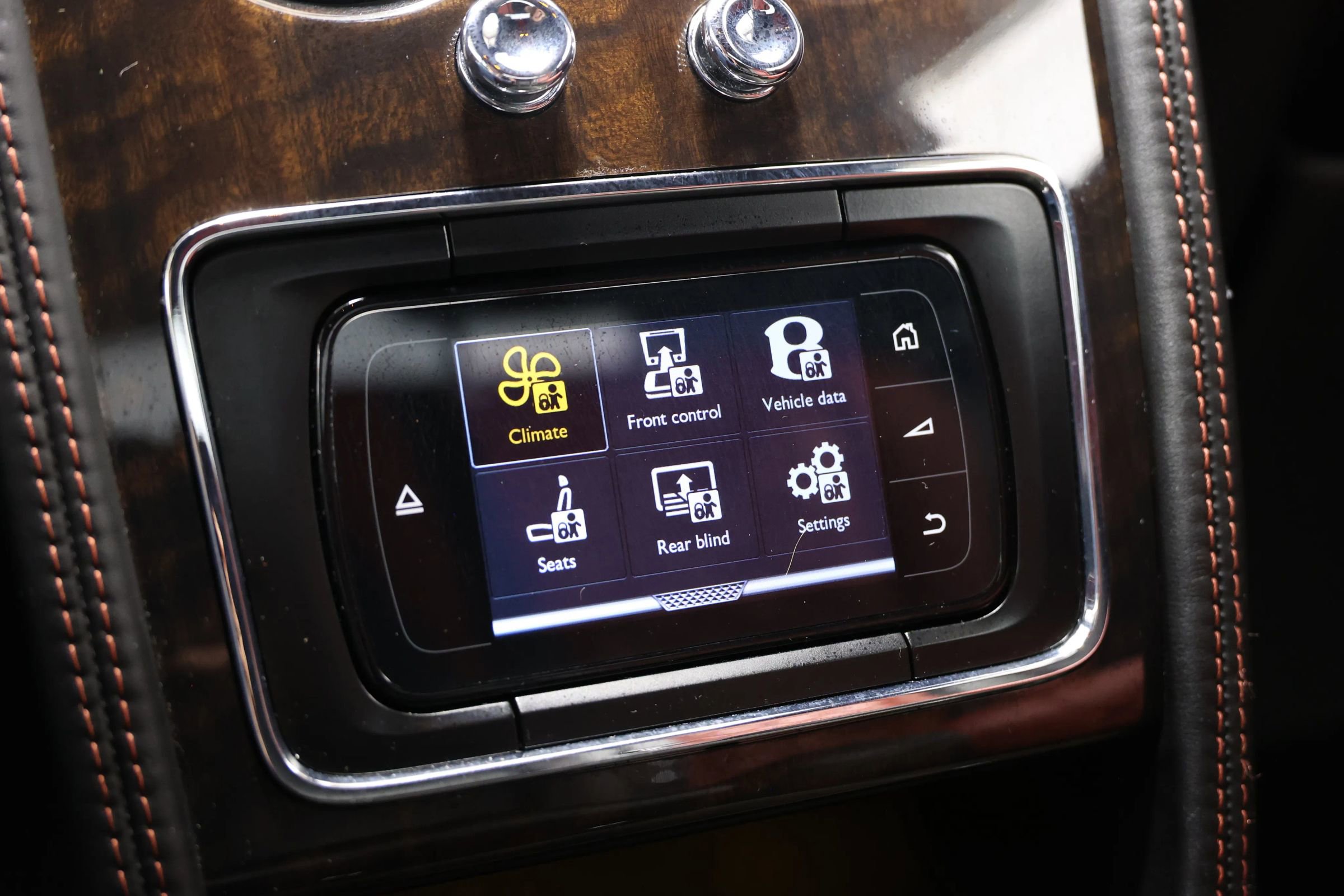 Used 2017 Bentley Flying Spur S V8 AWD/4WD image 60