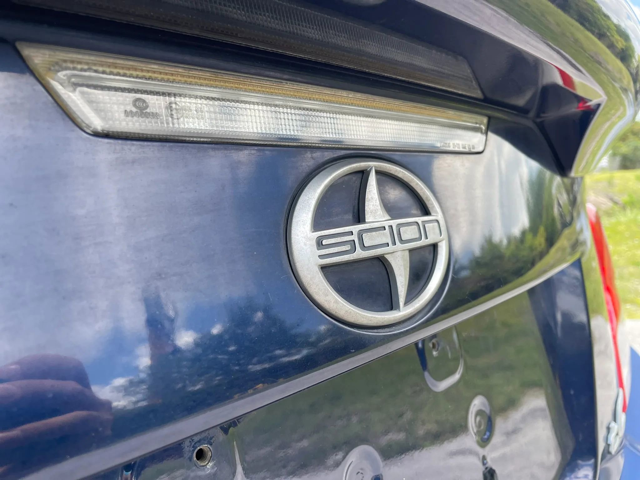 Used 2012 Scion tC FWD image 11