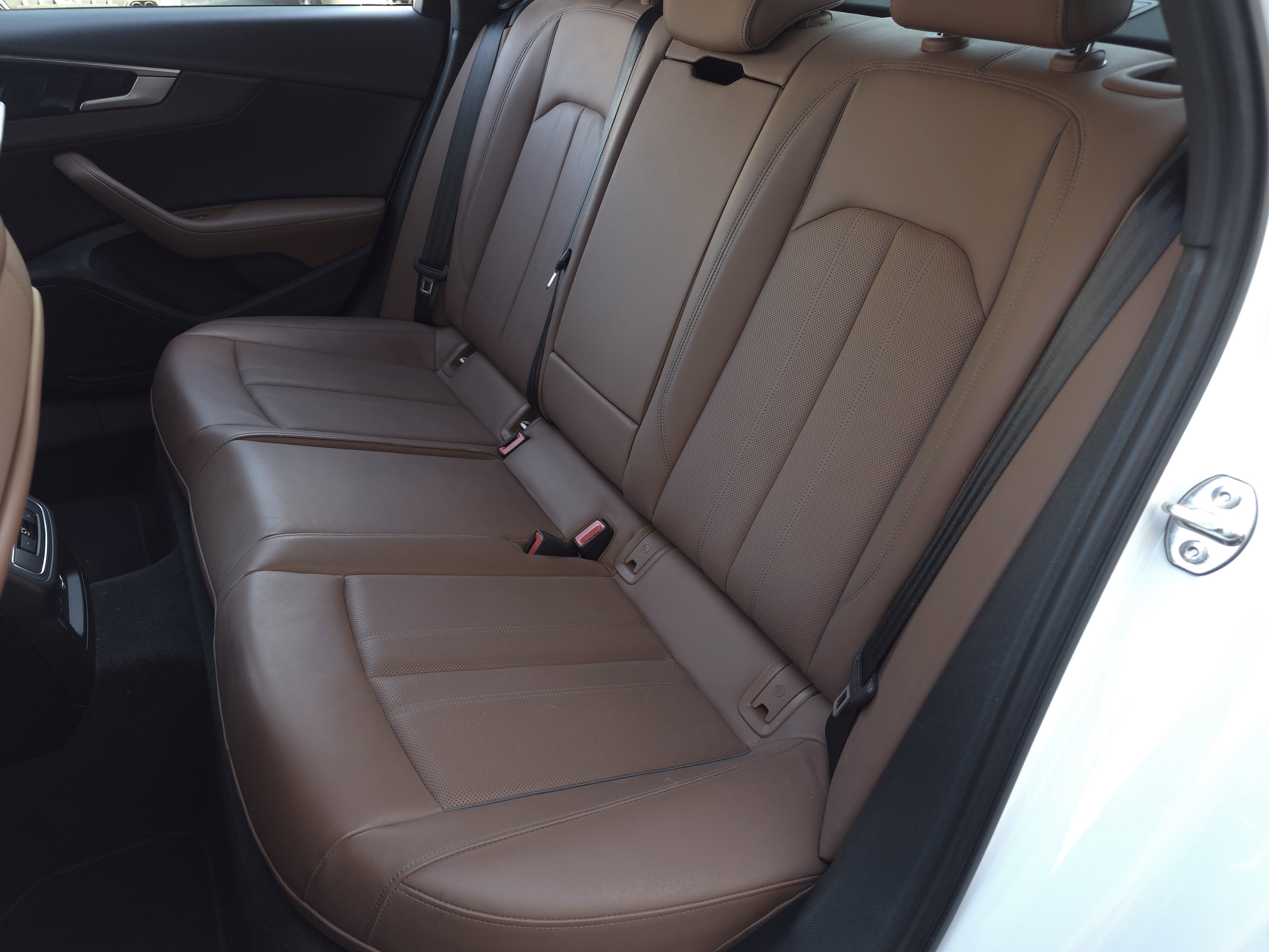 Used 2021 Audi A4 2.0T Premium Plus w/ Premium Plus Package image 32