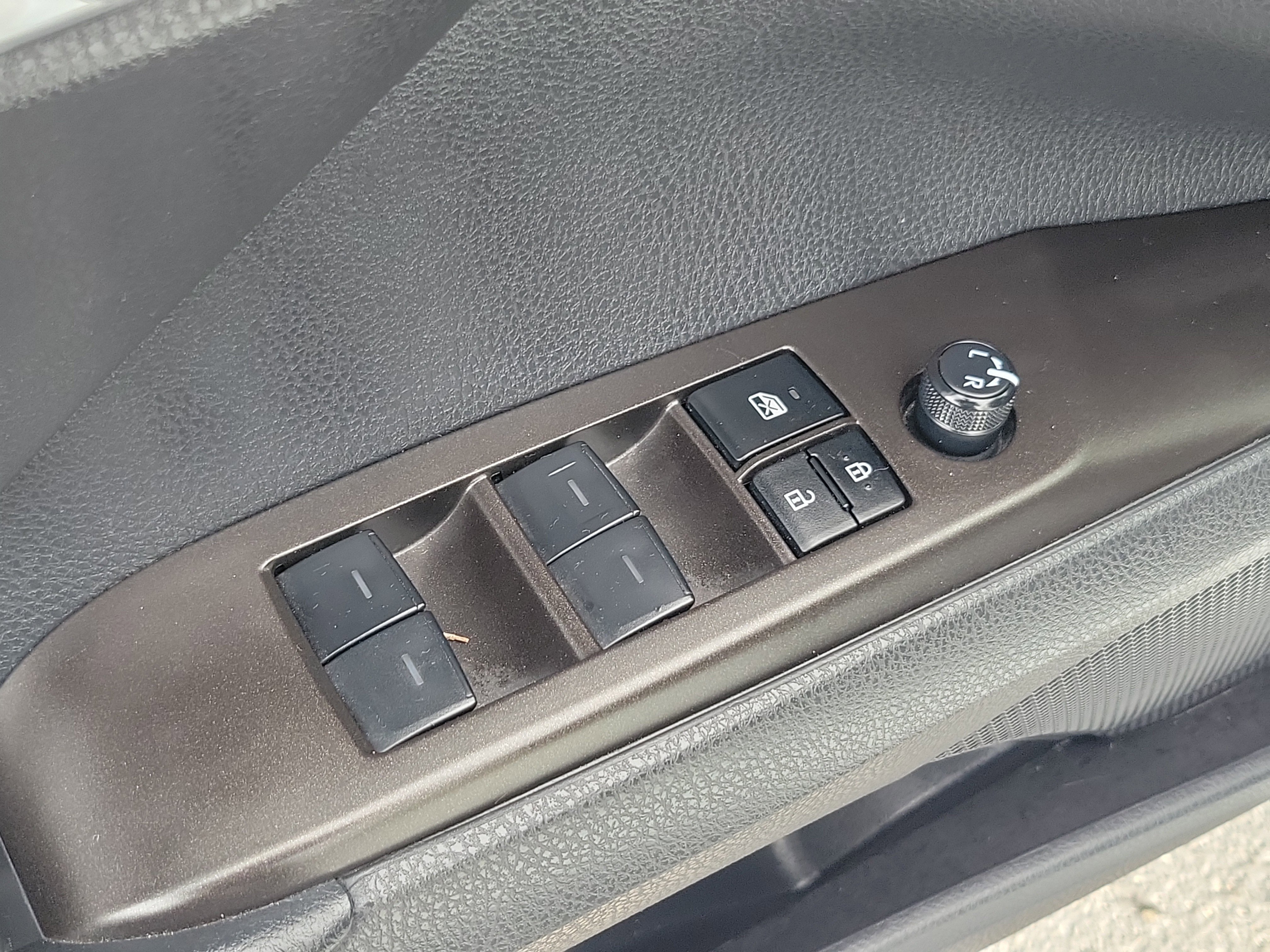 Certified 2024 Toyota Camry SE FWD image 15