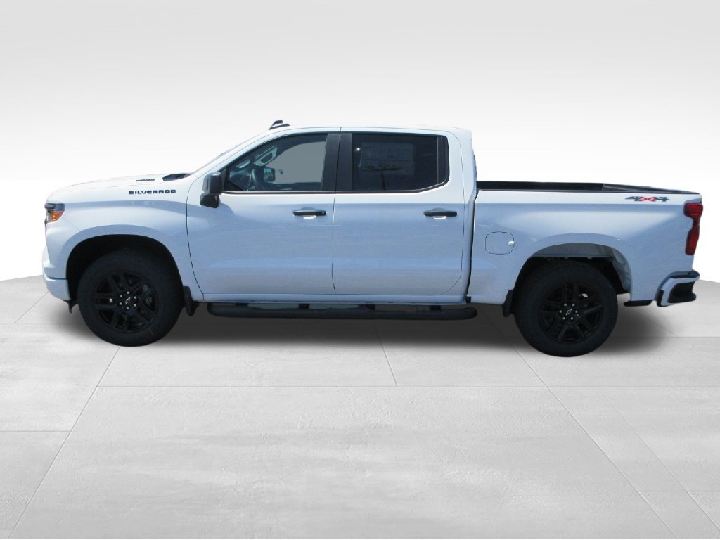 New 2026 Chevrolet Silverado 1500 Custom w/ Turbomax Blackout Package AWD/4WD image 2