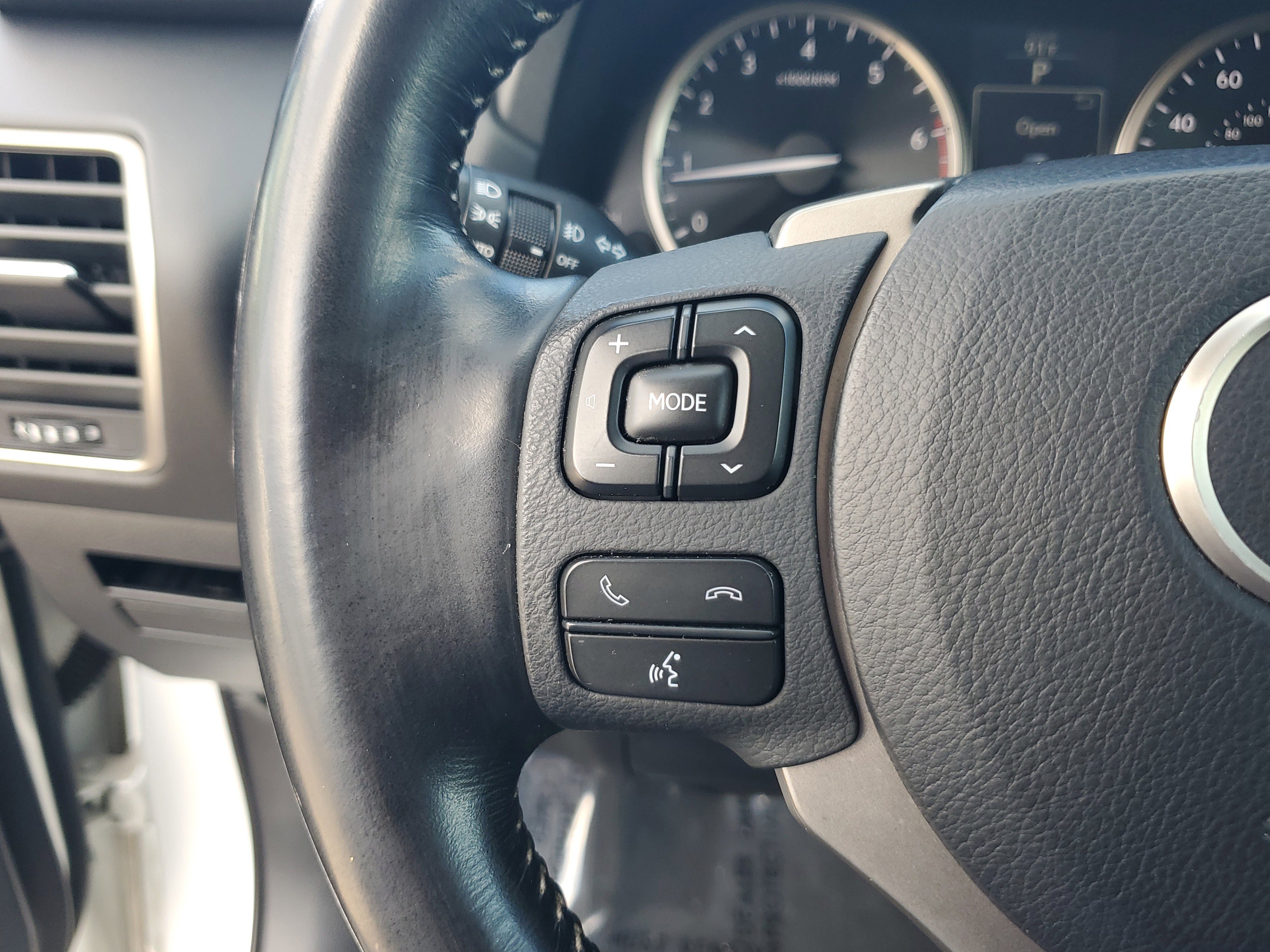 Used 2017 Lexus NX 200t FWD image 21