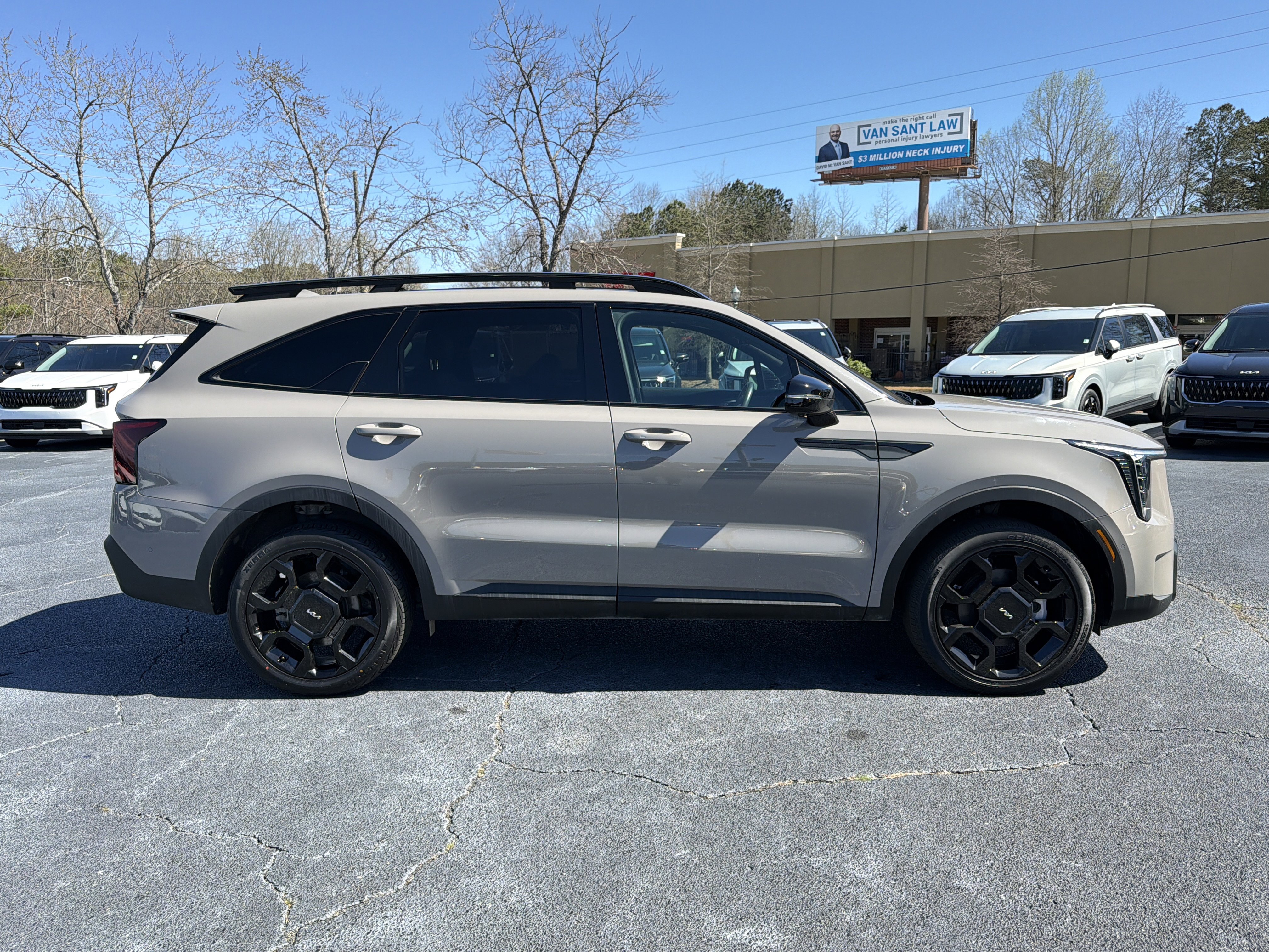 Used 2024 Kia Sorento SX Prestige w/ Sage Leather Package image 6
