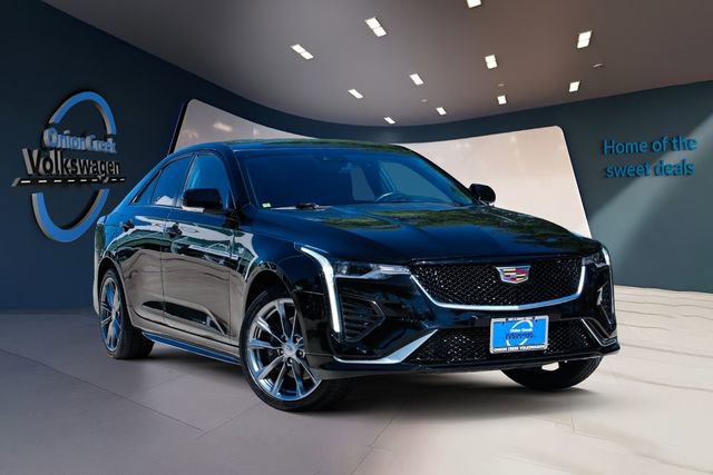 Used 2020 Cadillac CT4 Sport image 3