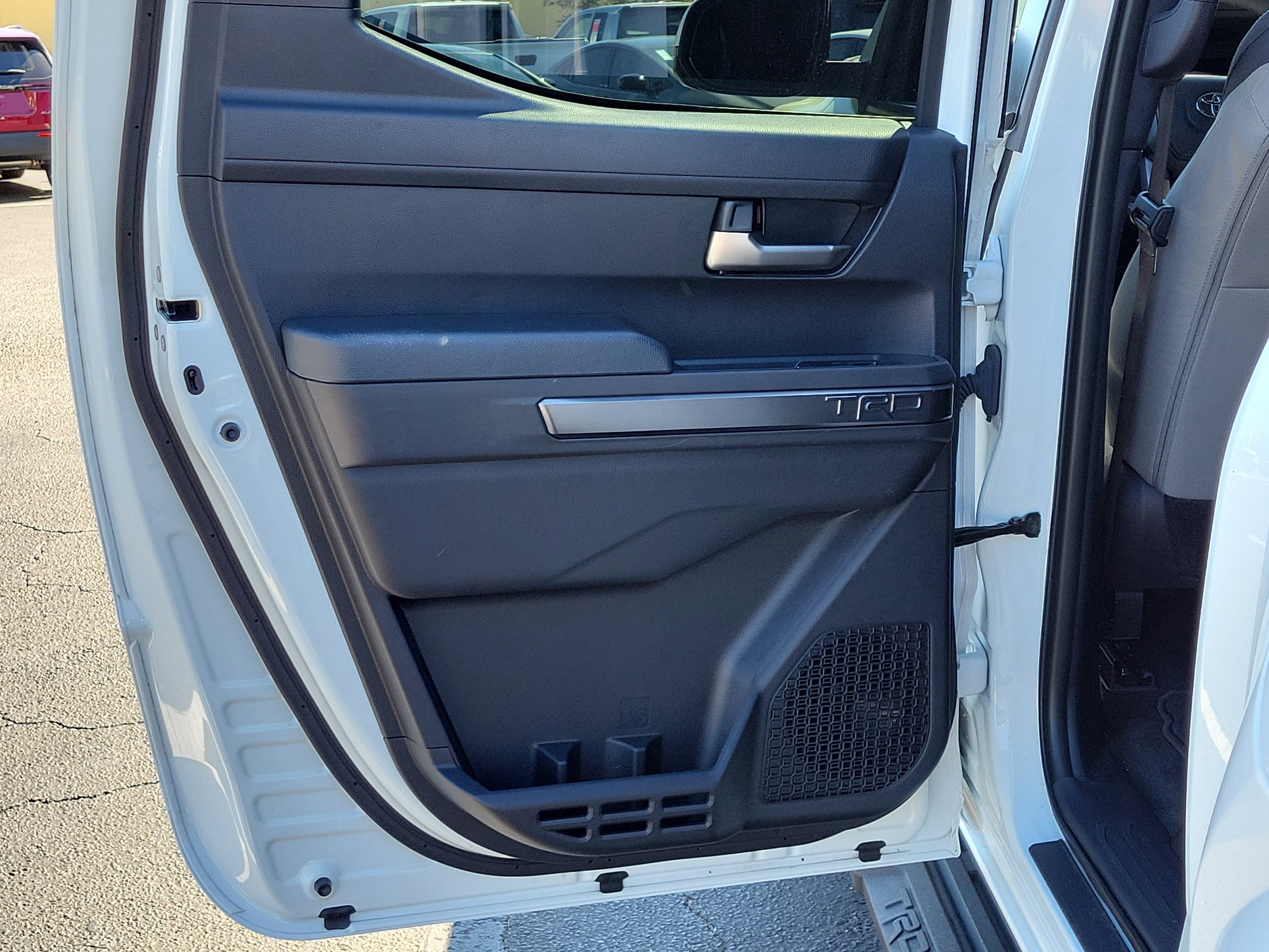 Used 2024 Toyota Tacoma TRD Sport w/ TRD Sport Upgrade Package image 12