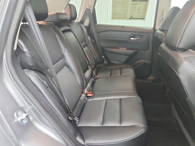 Used 2023 Nissan Rogue SV w/ SV Premium Package image 37