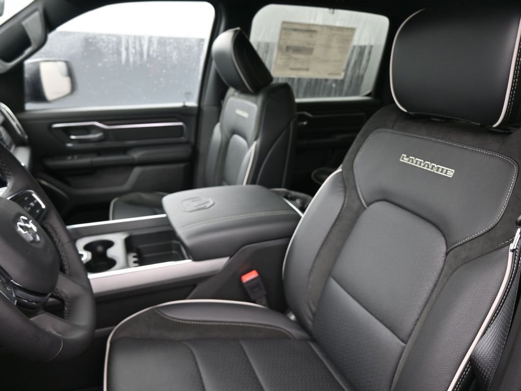 New 2026 RAM 1500 Laramie w/ Sport Appearance Package image 33