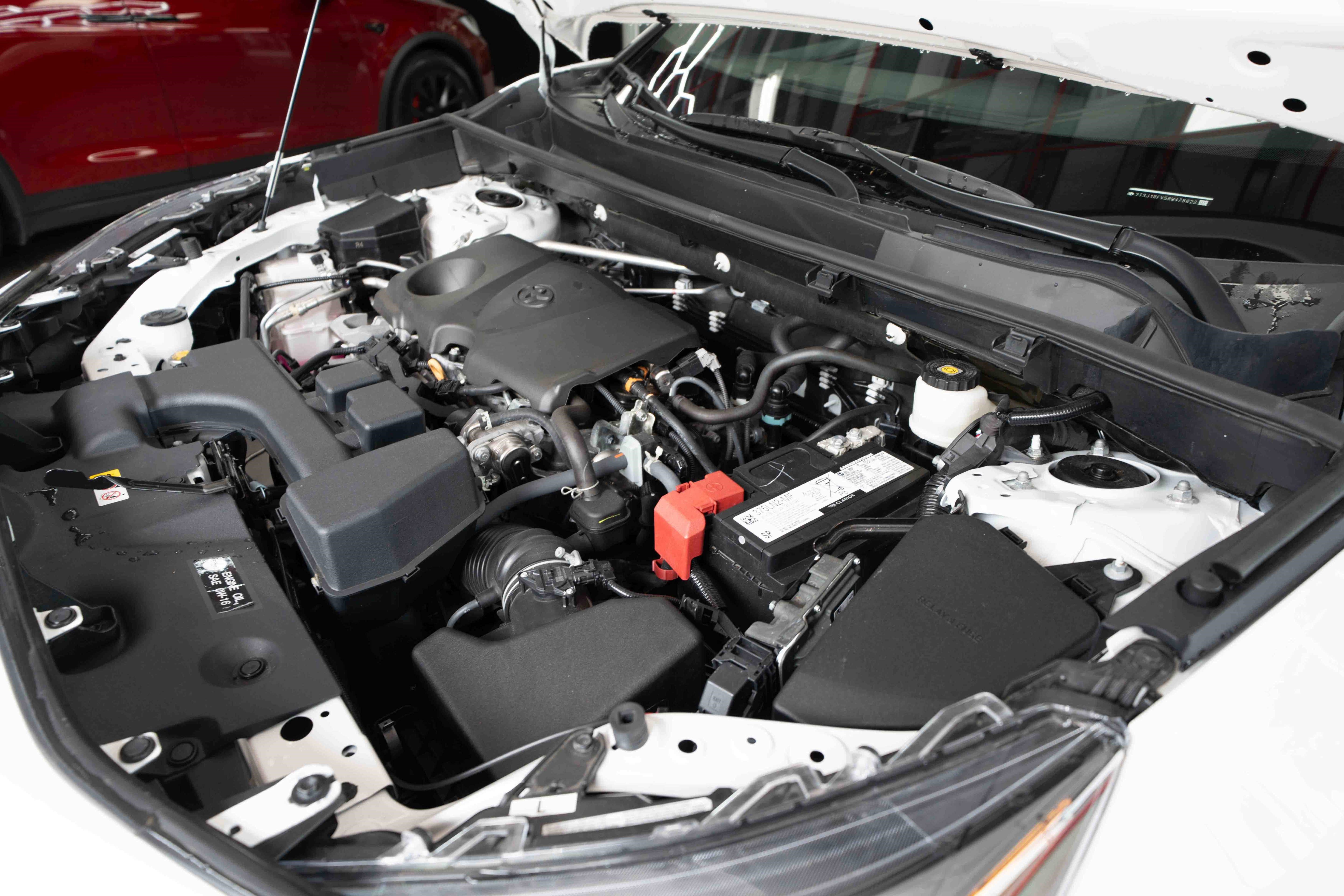 Used 2024 Toyota RAV4 Adventure AWD/4WD image 33