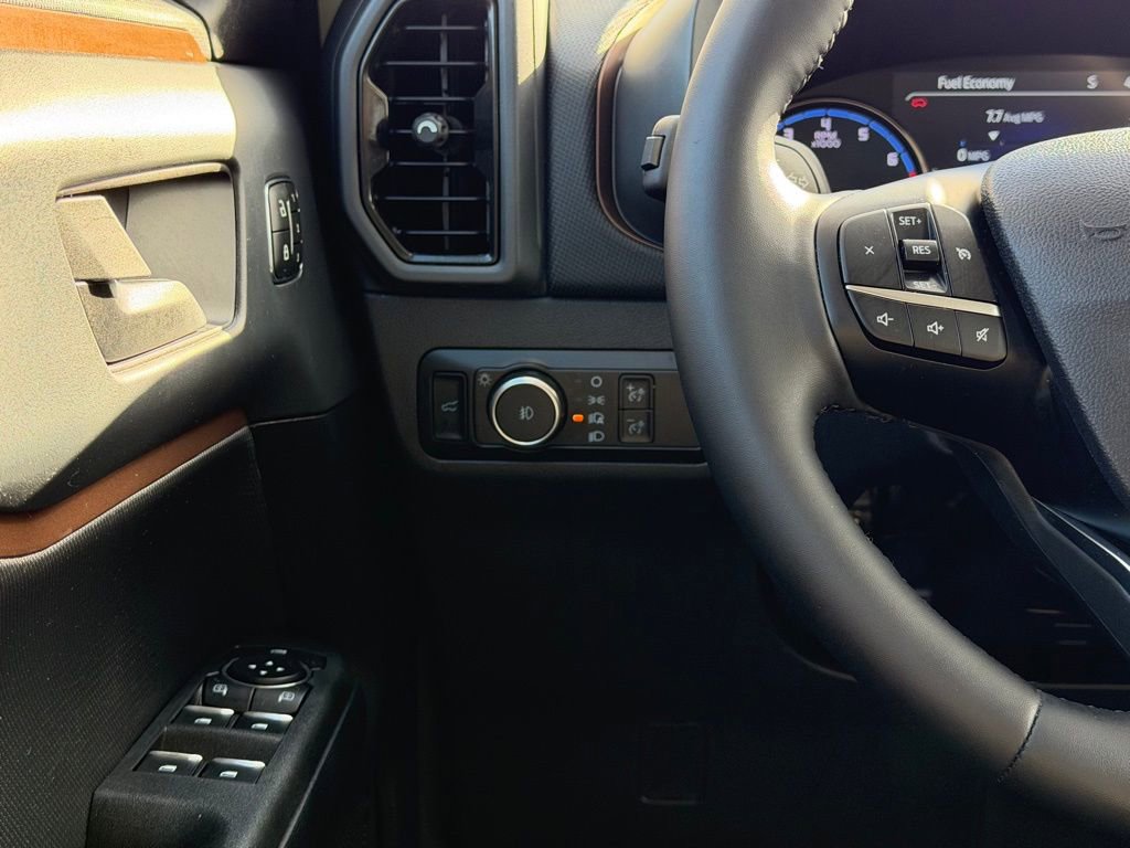 Used 2024 Ford Bronco Sport Outer Banks image 37