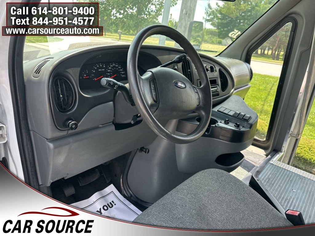Used 2008 Ford E-350 and Econoline 350 Super Duty RWD image 7