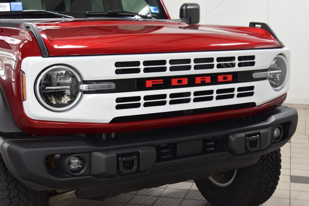 Used 2025 Ford Bronco Heritage Edition AWD/4WD image 13