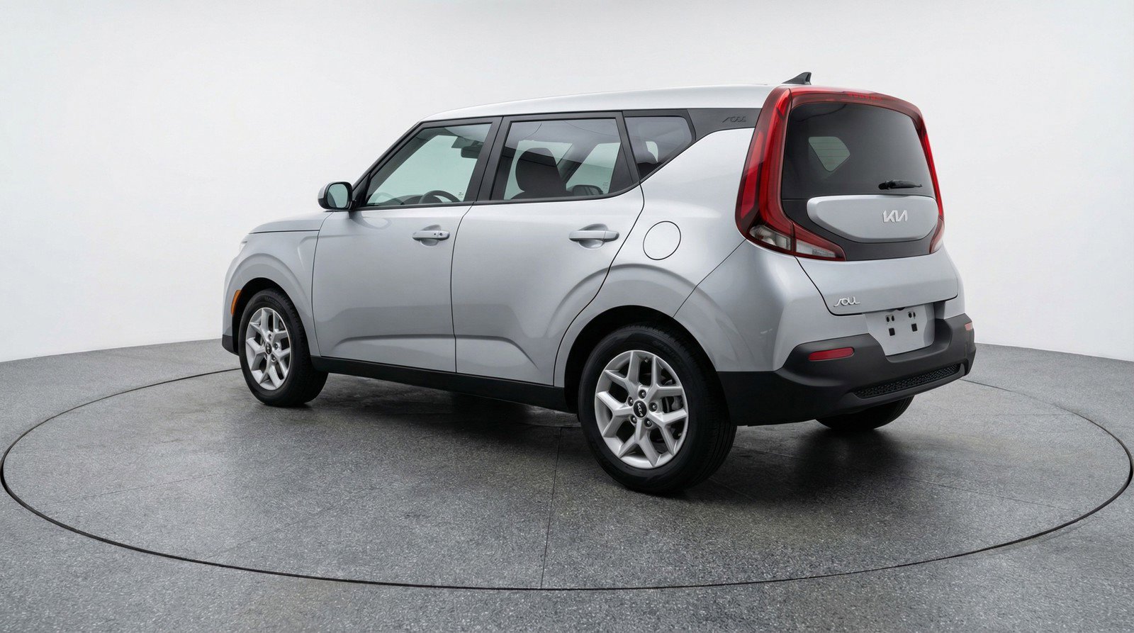 Used 2025 Kia Soul LX w/ LX Technology Package FWD image 6