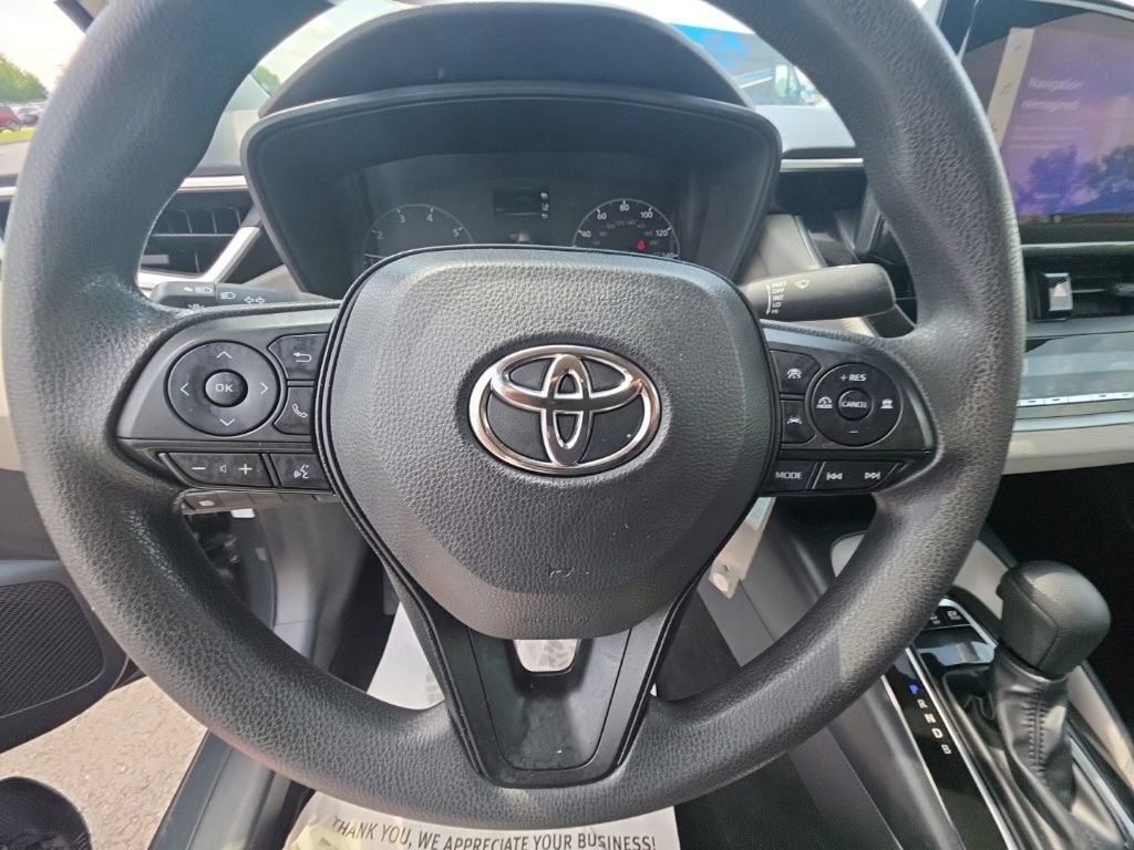 Used 2023 Toyota Corolla LE FWD image 15
