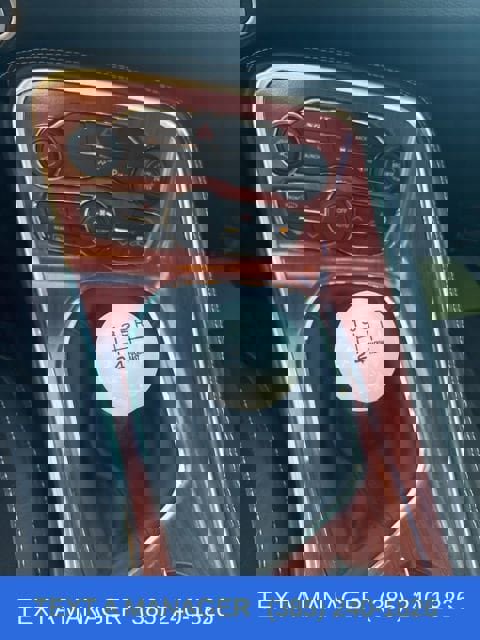 Used 2015 Dodge Challenger SRT Hellcat image 17