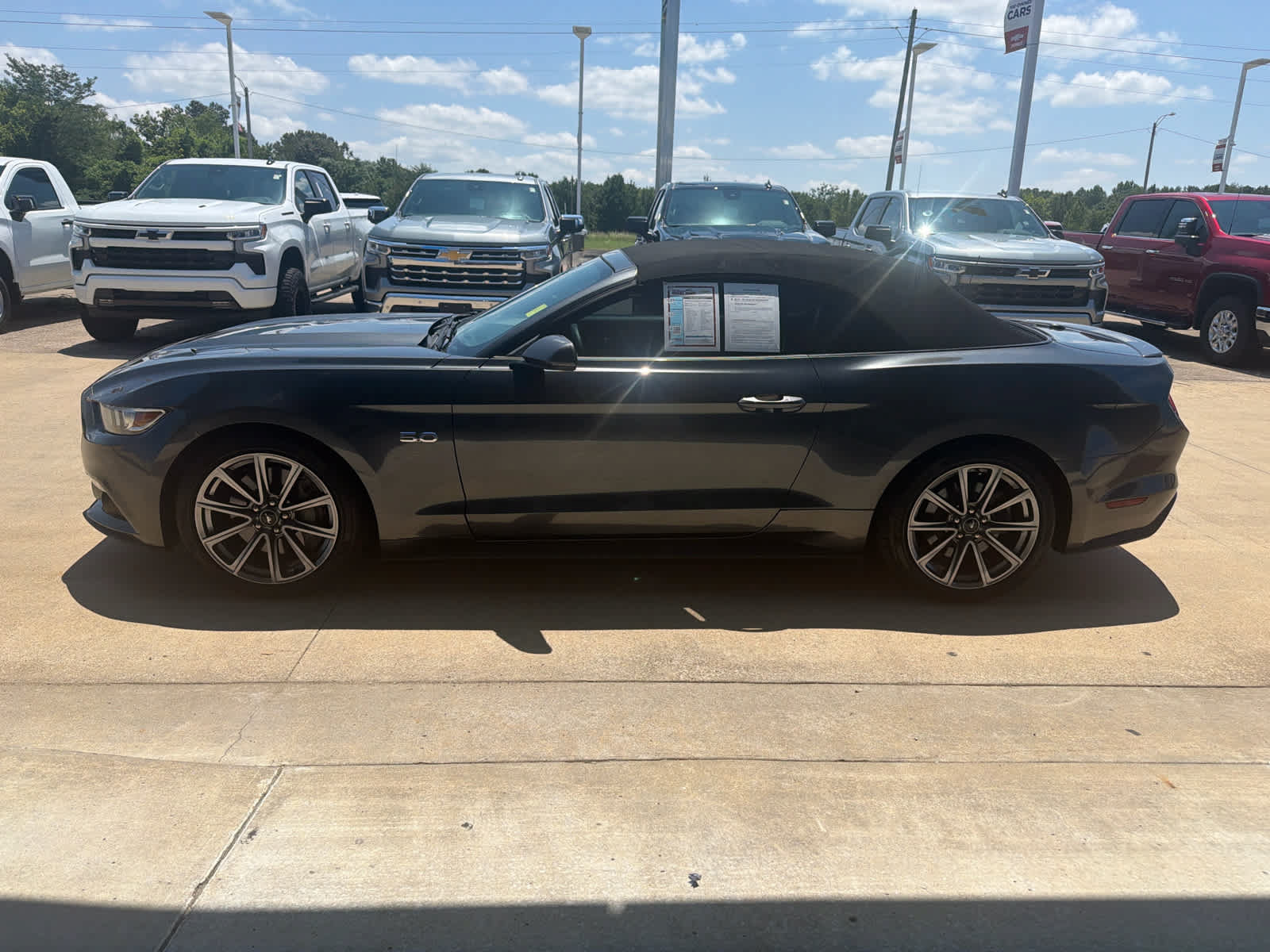 Used 2015 Ford Mustang GT Premium w/ Equipment Group 401A RWD image 3