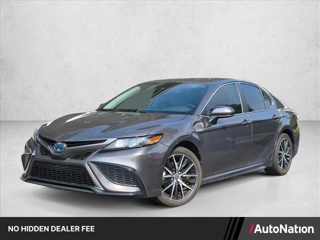 Used 2021 Toyota Camry SE
