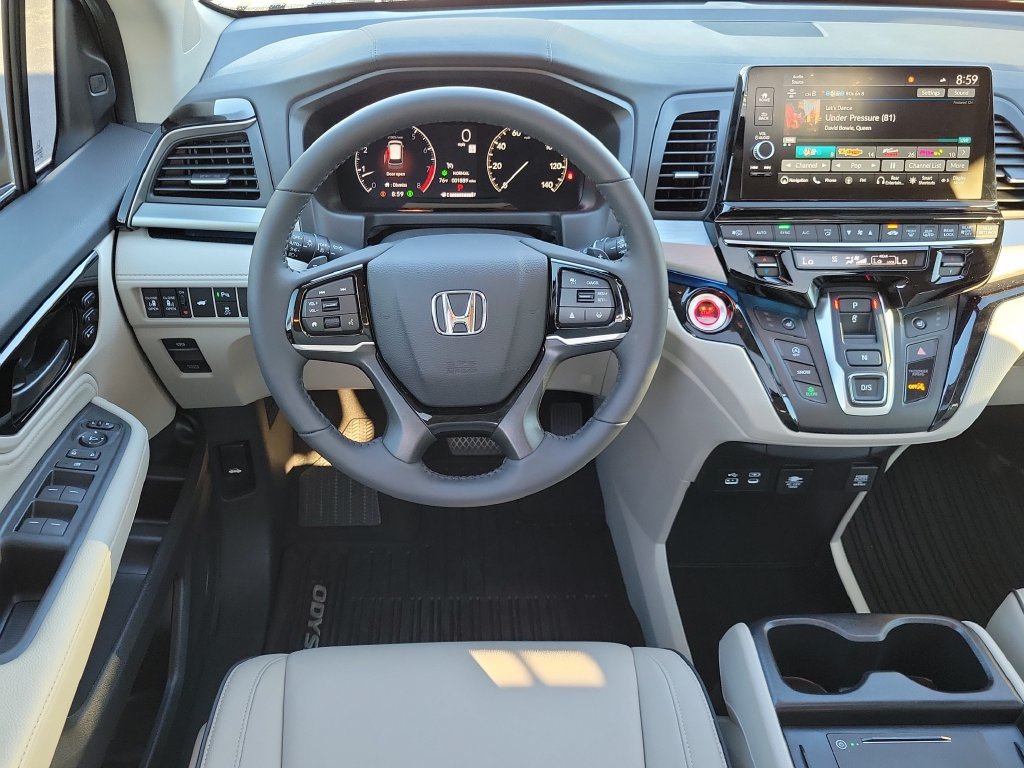 Certified 2026 Honda Odyssey Touring image 23