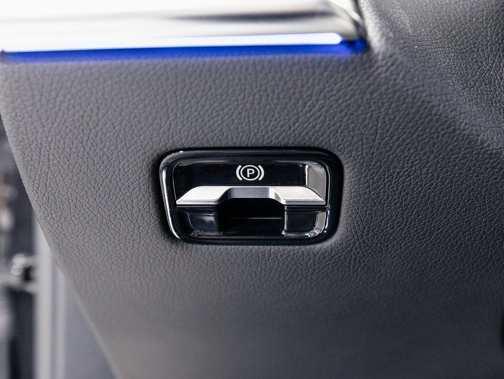 Used 2023 Mercedes-Benz S 580e 4MATIC Sedan image 10