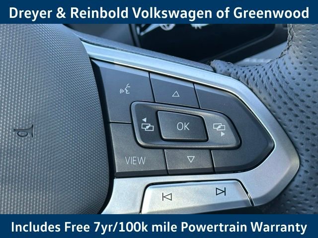 New 2025 Volkswagen Tiguan SE R-Line image 16