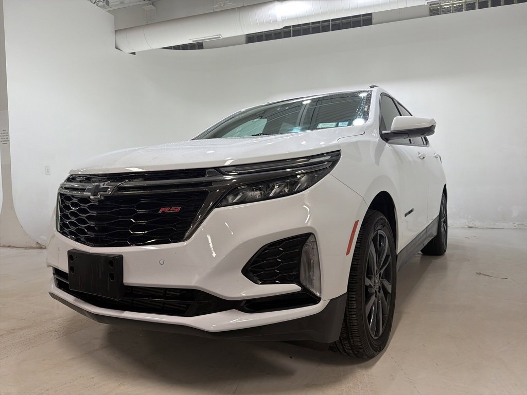 Used 2023 Chevrolet Equinox RS w/ RS Leather Package