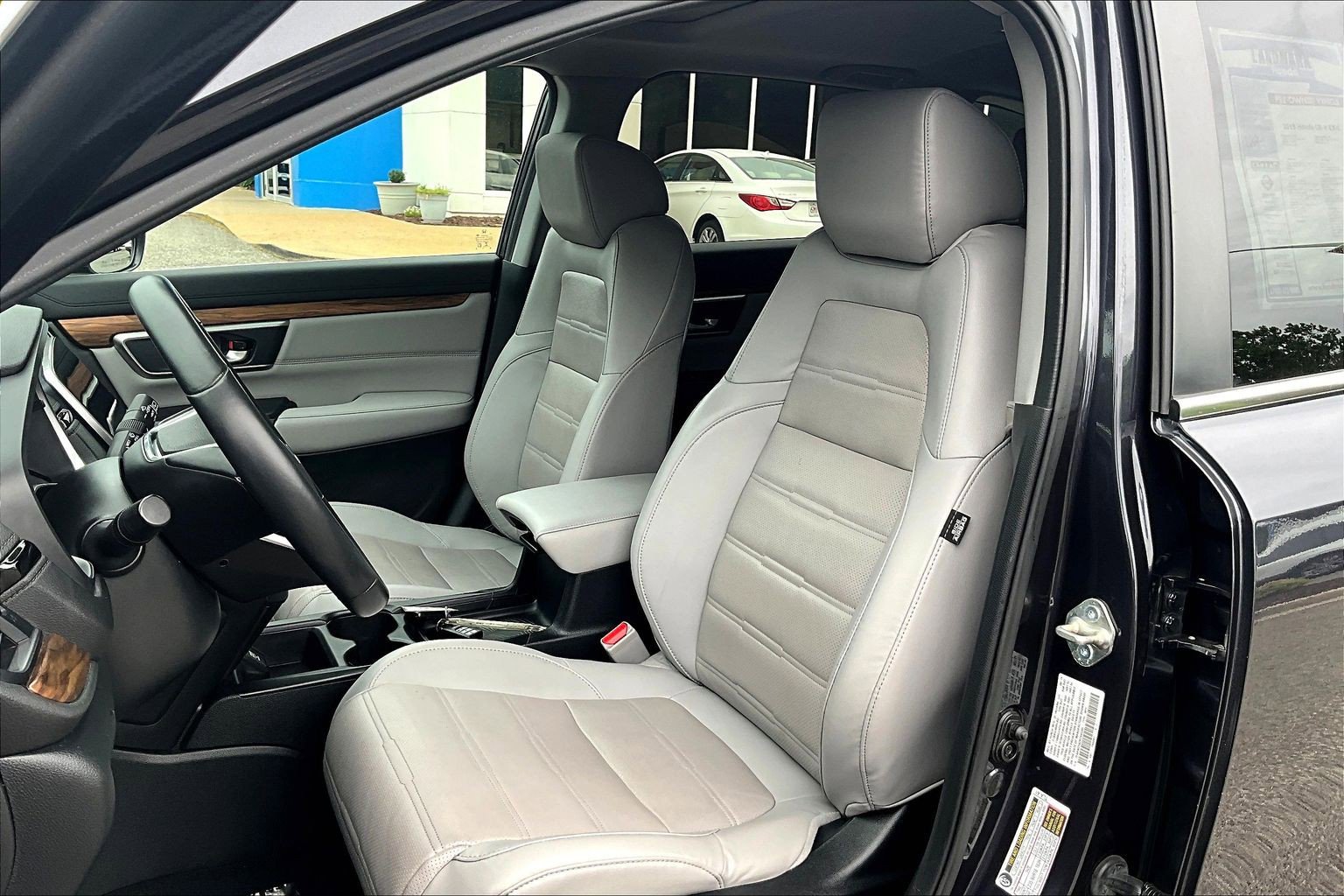 Used 2019 Honda CR-V EX-L image 27